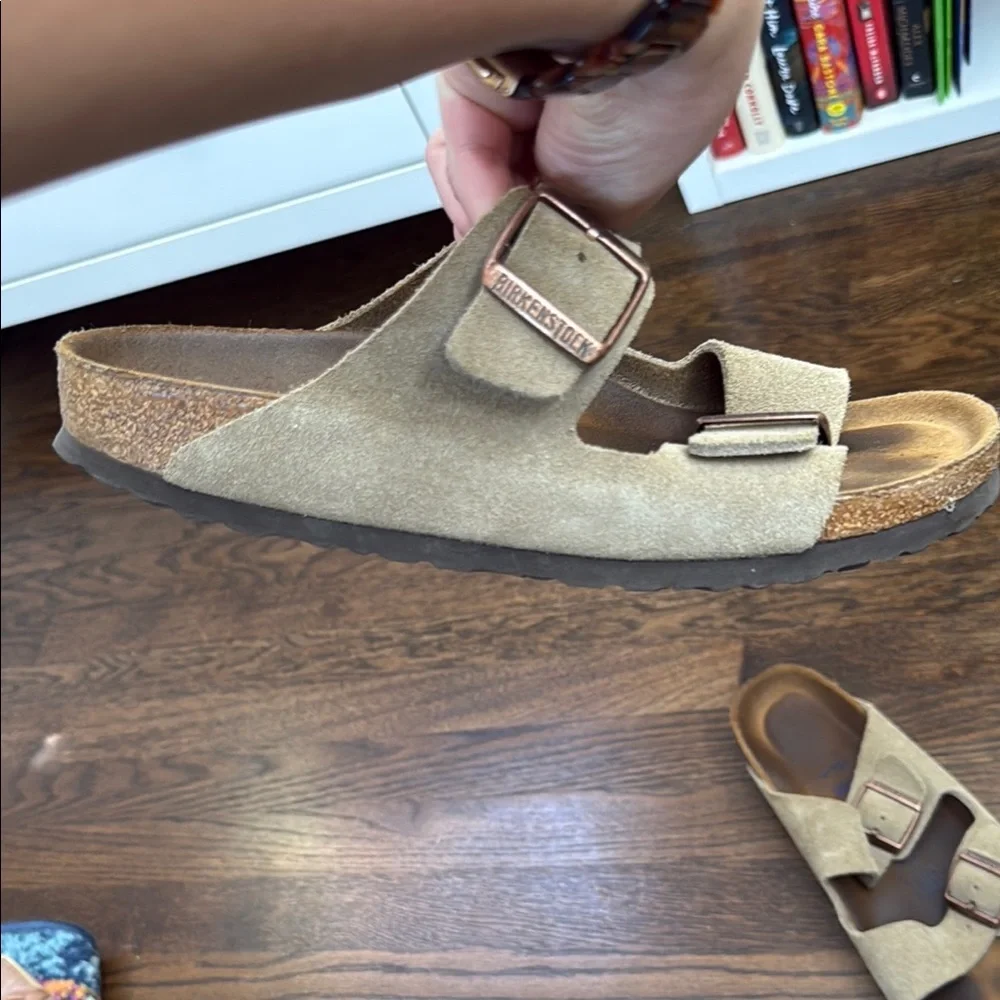 Women’s Birkenstocks - Picture 6 of 6